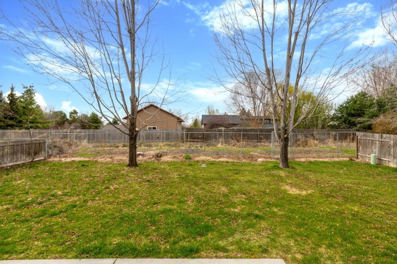 Hello Dolly! 3 Beds, 2 Bath, 2 Tv'S, Fireplace, Quiet Neighborhood In Star, Id Minutes From Walking Trails And River Views Eagle Eksteriør bilde